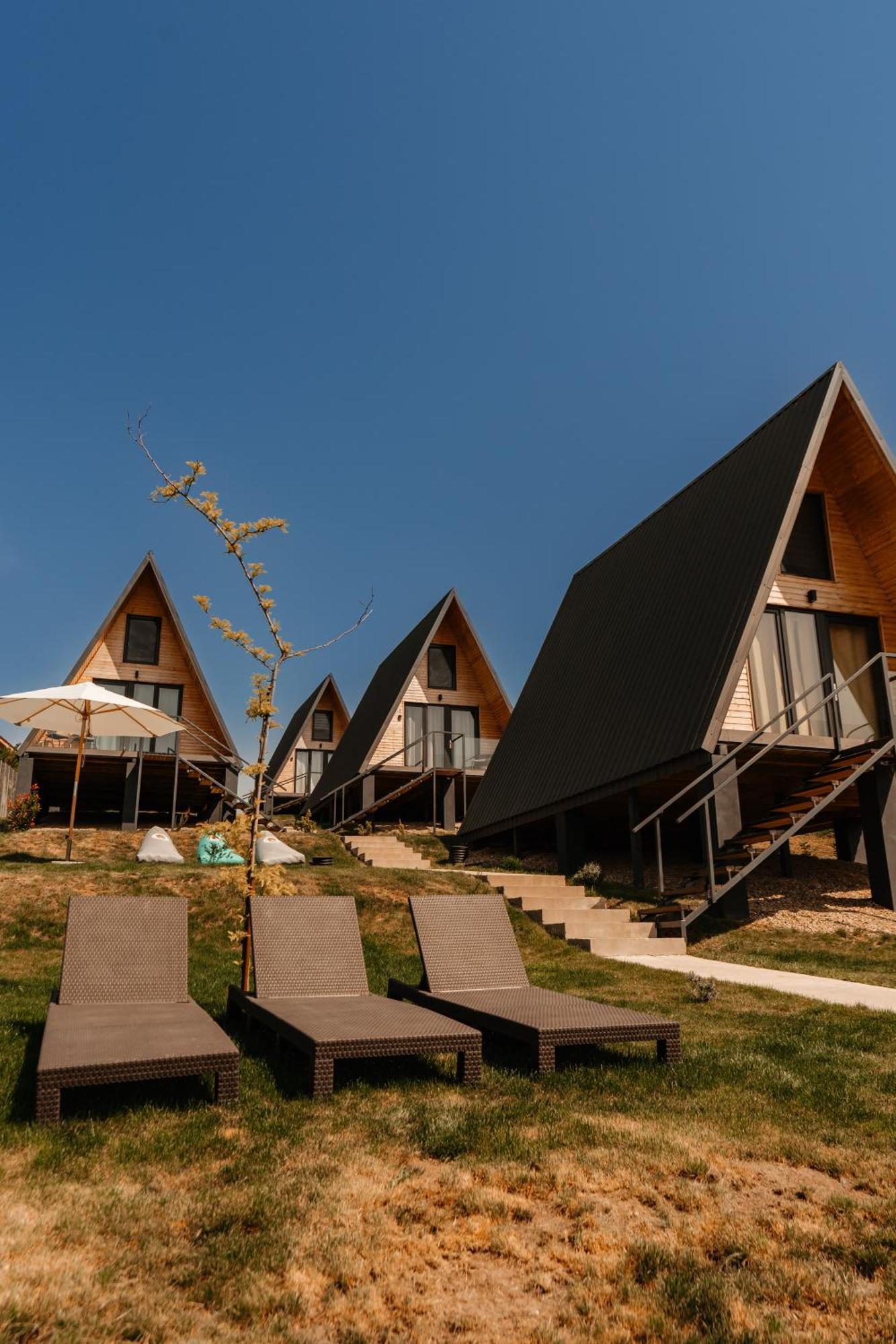 Cavo Village- Cabins Rental Baile 1 Mai Rontau Esterno foto